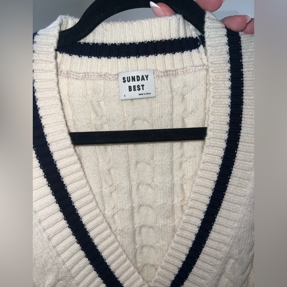 Sunday Best sweater vest size small NWOT - Picture 4 of 5